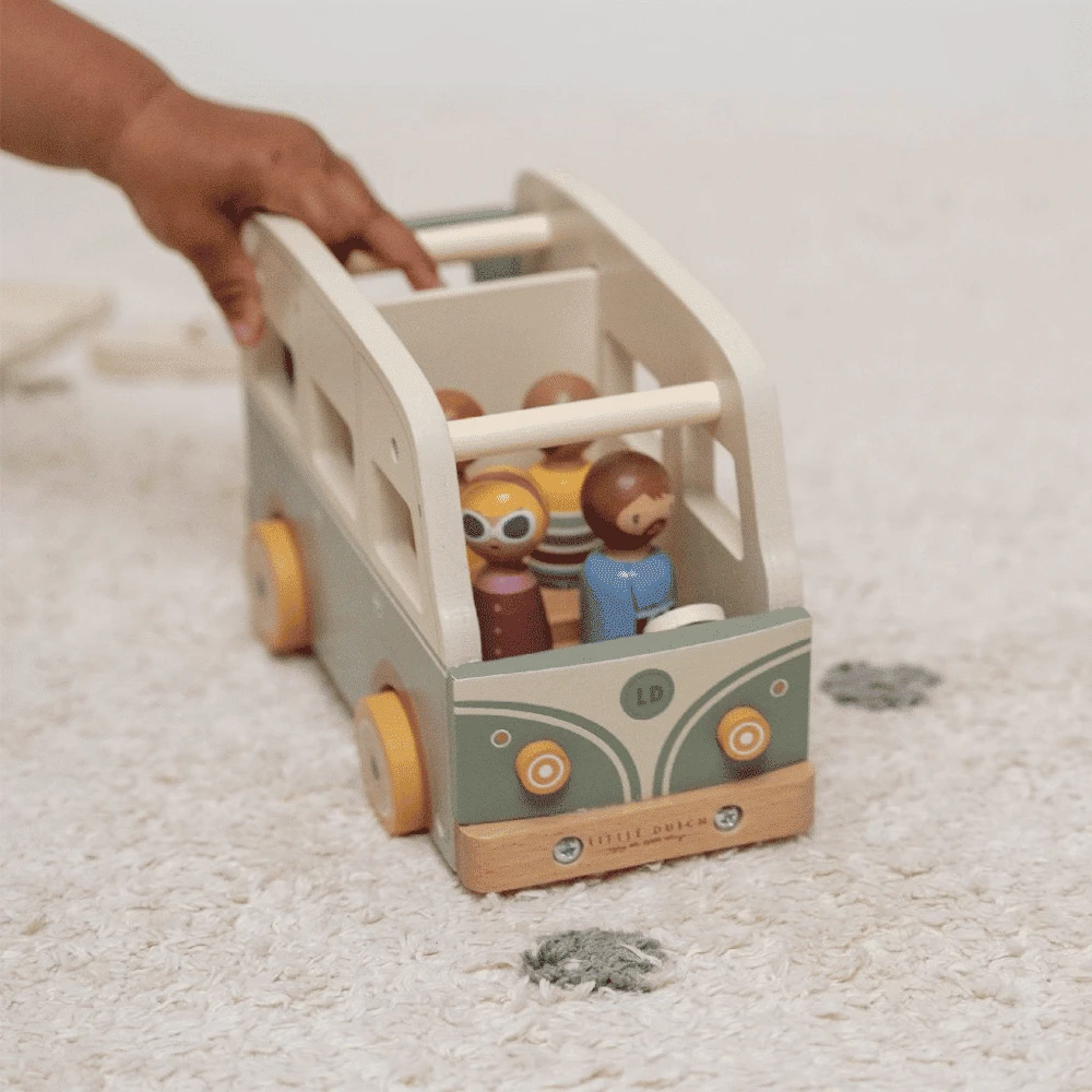 Auto Little Dutch Vintage Campervan 4 Auto Little Dutch Vintage Campervan - Image 2