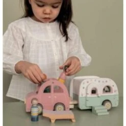 Auto Ja Asuntovaunu Little Dutch 8 Auto Ja Asuntovaunu Little Dutch -Muovi Ja Lelu US Auto ja asuntovaunu Little Dutch3