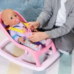 Baby Born Sitteri Keinuva 9 Baby Born Sitteri Keinuva -Muovi Ja Lelu US Baby Born Sitteri Keinuva 4