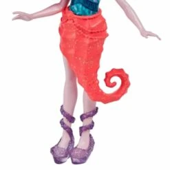 Enchantimals Royal Sedda Seahorse Perhe -Muovi Ja Lelu US Enchantimals Royal Deanna Dragon perhe