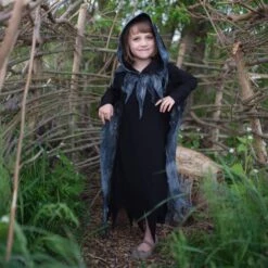 Lasten Naamiaisasu Viiltäjä-kaapu Hupun Kera 7 Lasten Naamiaisasu Viiltäjä-kaapu Hupun Kera -Muovi Ja Lelu US Lasten rooliasu Viiltaja kaapu hupulla Great Pretenders1