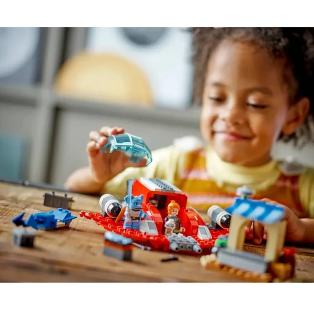 LEGO Star Wars 75384 Crimson Firehawk 6 LEGO Star Wars 75384 Crimson Firehawk - Image 4