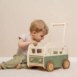 Little Dutch Kävelyvaunu Puinen Auto 11 Little Dutch Kävelyvaunu Puinen Auto -Muovi Ja Lelu US Little Dutch kavelyvaunu puinen auto 5