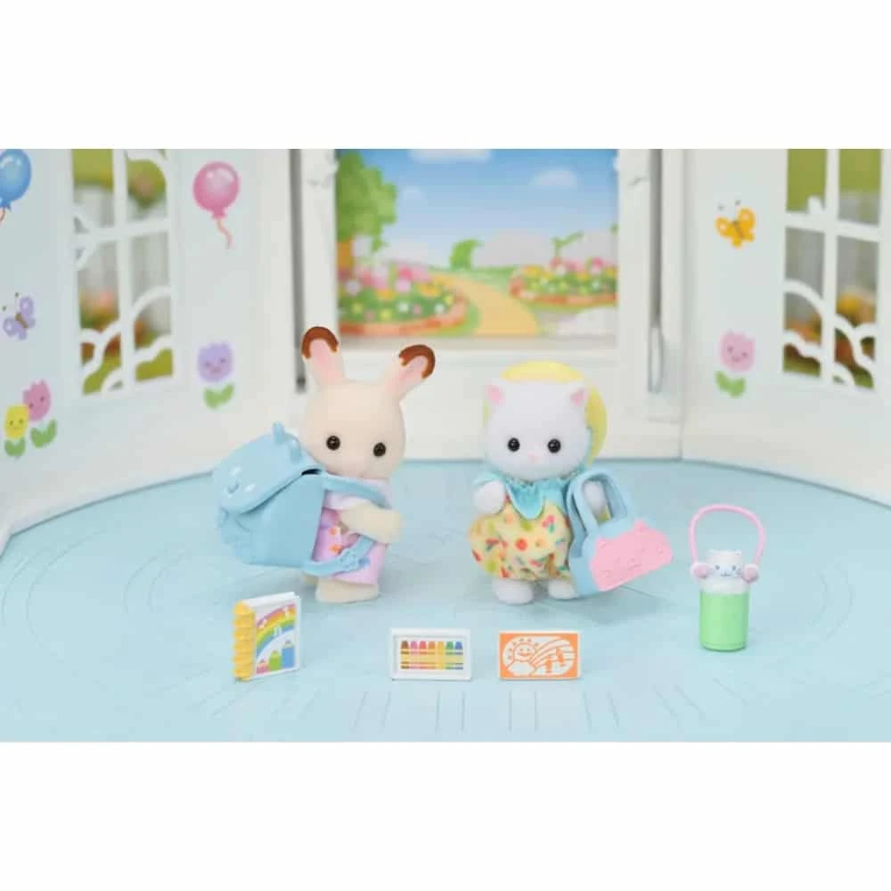 Sylvanian Kaverukset Kävelyllä 4 Sylvanian Kaverukset Kävelyllä - Image 2