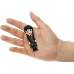 Wednesday Hahmot 4 Kpl Metallia -Muovi Ja Lelu US Wednesday hahmot 4 kpl metallia 5