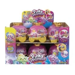 Pinky Promise Royal Carriage