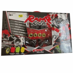 Ramp Rage Setti 2 Autoa Ja 4 Ramppia Erilaisia -Muovi Ja Lelu US ramppi ja autot 2